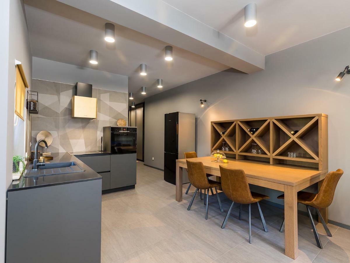 Magnolia - Modern Apartment Near City Center And Sea Poreč Exterior foto